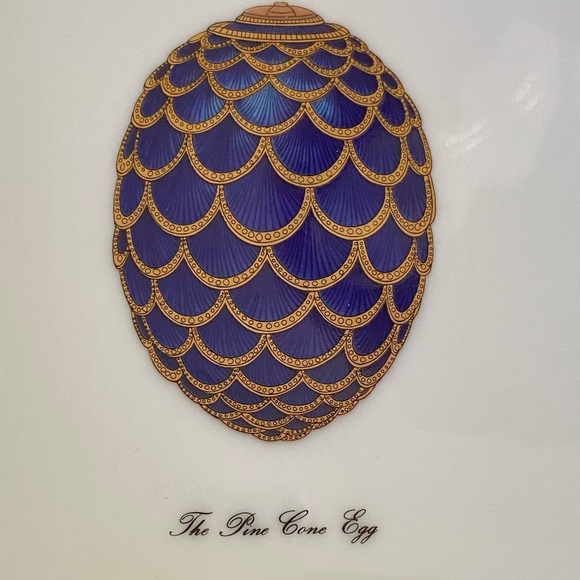 The Pine Cone Egg Limoges Square Serving Dish - Picture 3 of 6